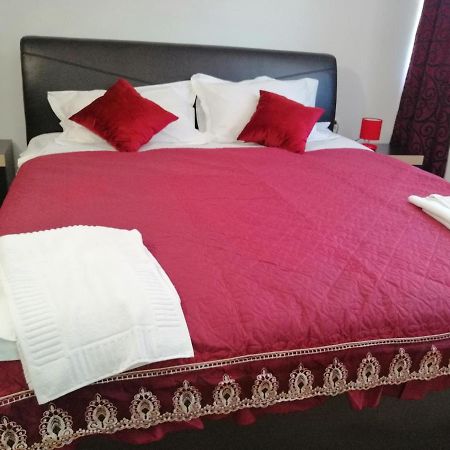 Casa Gabi'S Hotel Orsova Kültér fotó