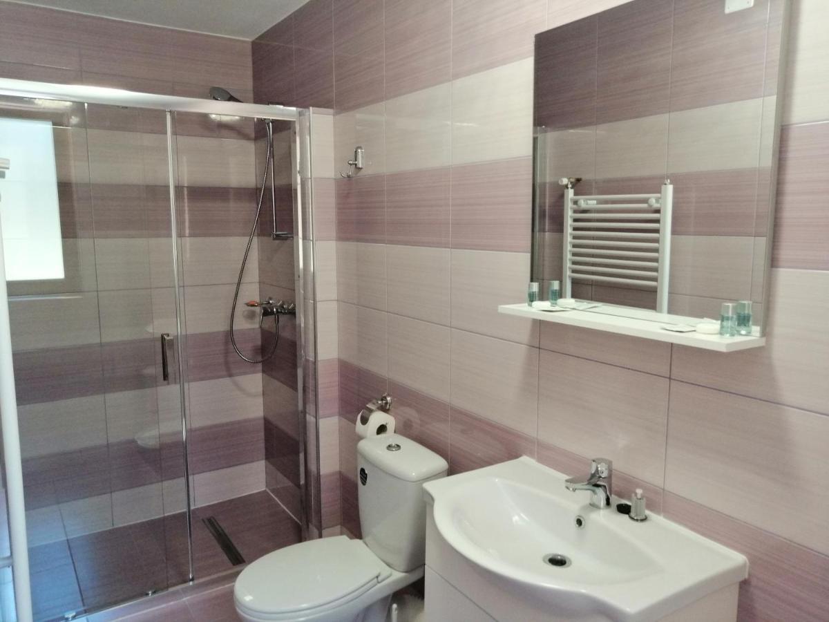 Casa Gabi'S Hotel Orsova Kültér fotó